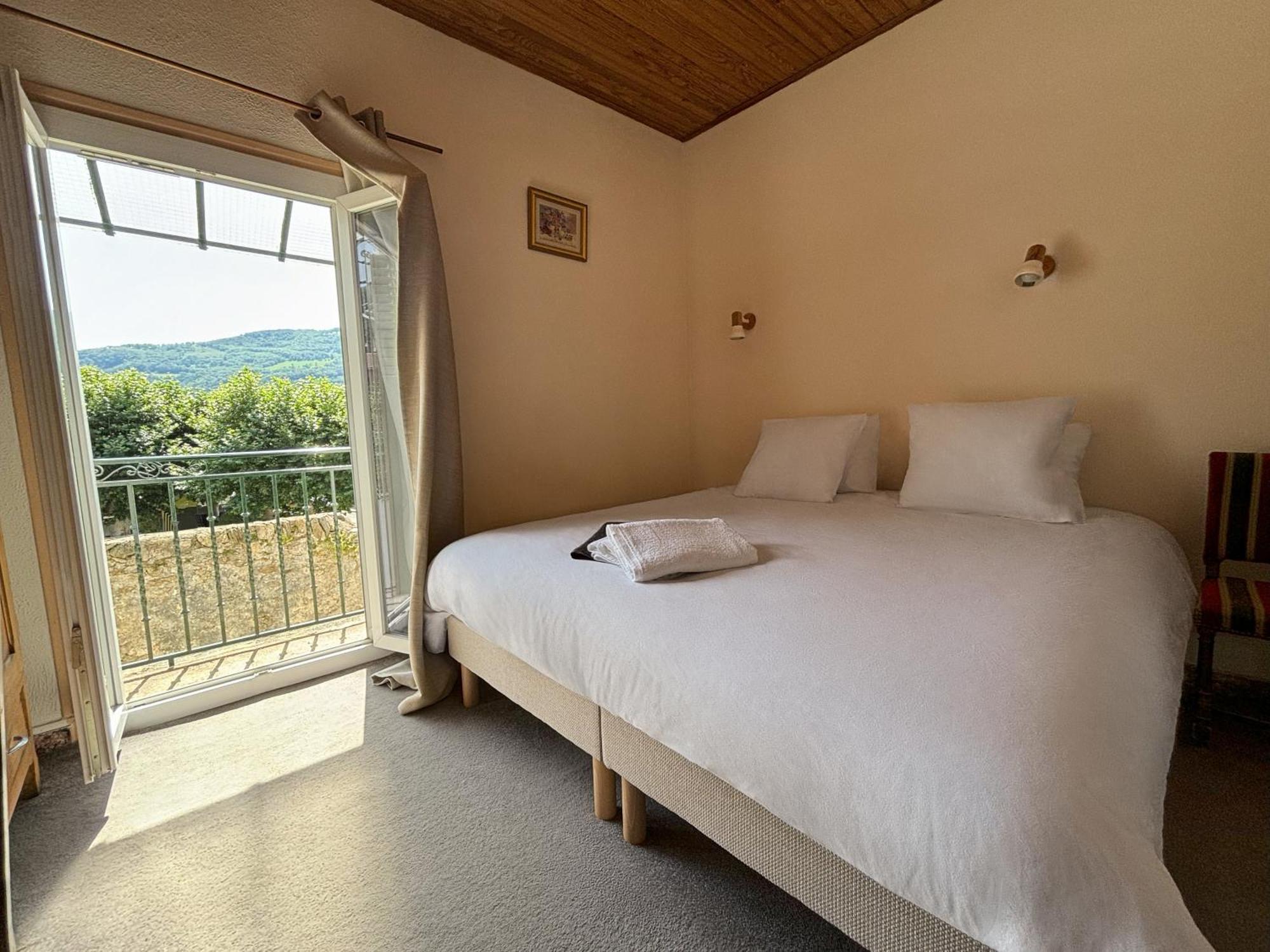 Hotel Restaurant Le Botaniste Prats-de-Mollo-la-Preste Dış mekan fotoğraf
